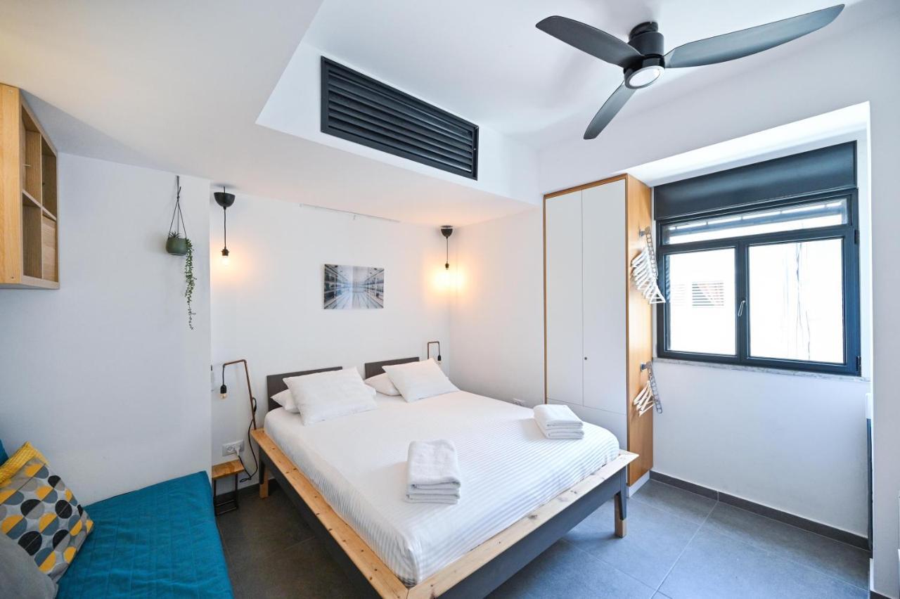 Designer 2Br In Rembrandt Street By Holyguest Apartment Tel Aviv Exterior foto