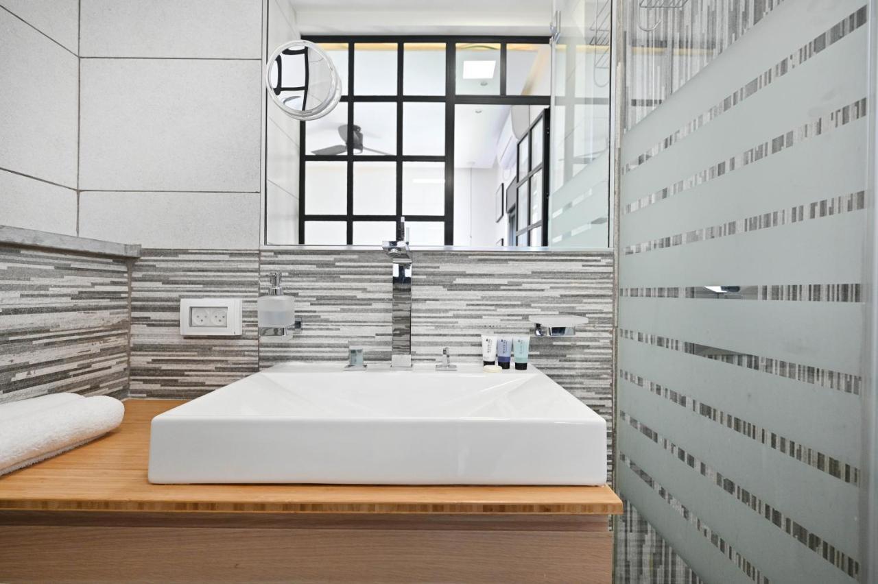 Designer 2Br In Rembrandt Street By Holyguest Apartment Tel Aviv Exterior foto